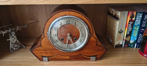 Vintage art deco - mantle, clock