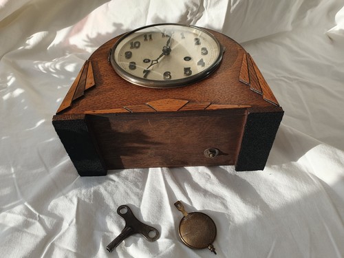 Vintage art deco clock - ,