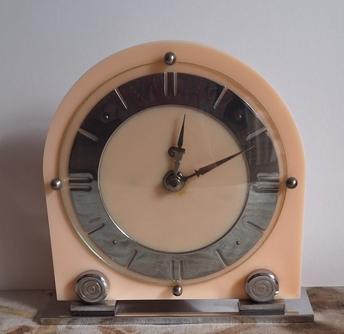 Art deco mantel - art,
