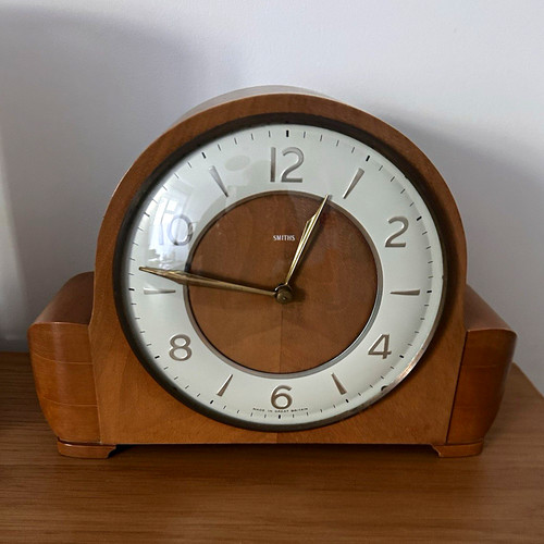 Smiths wind mechanical - wind-up,